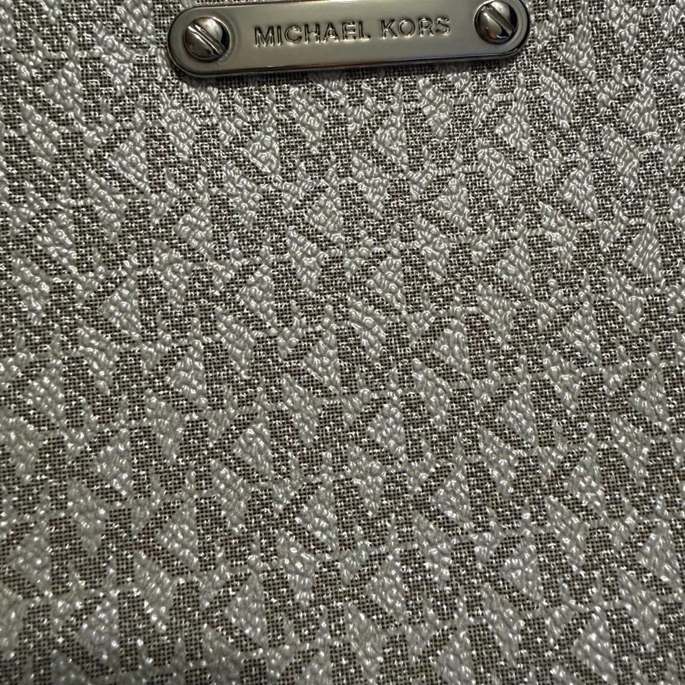 Michael Kors Silver Signature Logo Belt Bag Fanny Pack